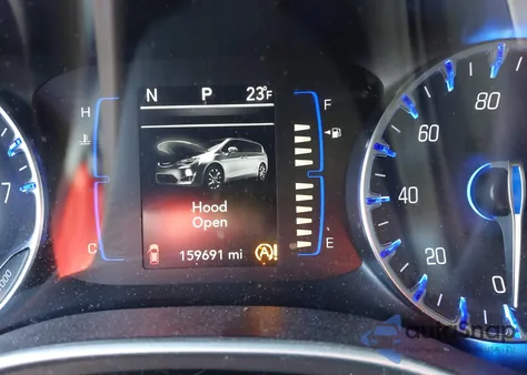 2018 Chrysler Pacifica Touring L из США, поврежденный, VIN 2C4RC1BG1JR269727